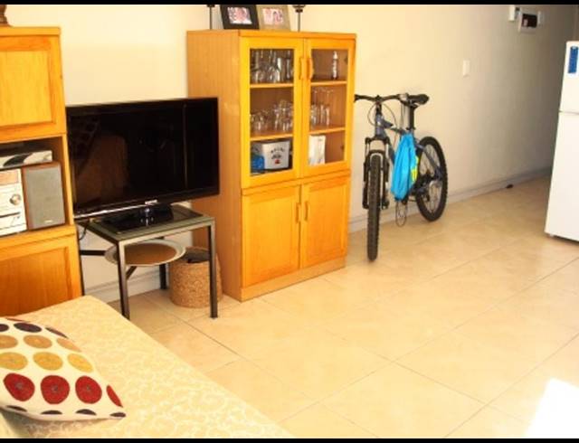 1 BEDROOM PROPERTY TO RENT IN BERGVLIET